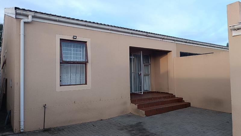 3 Bedroom Property for Sale in Marinda Heights Western Cape